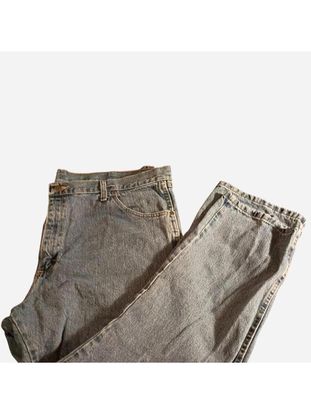 Wrangler Men's Classic Fit Blue Denim Jeans Size 42x30
